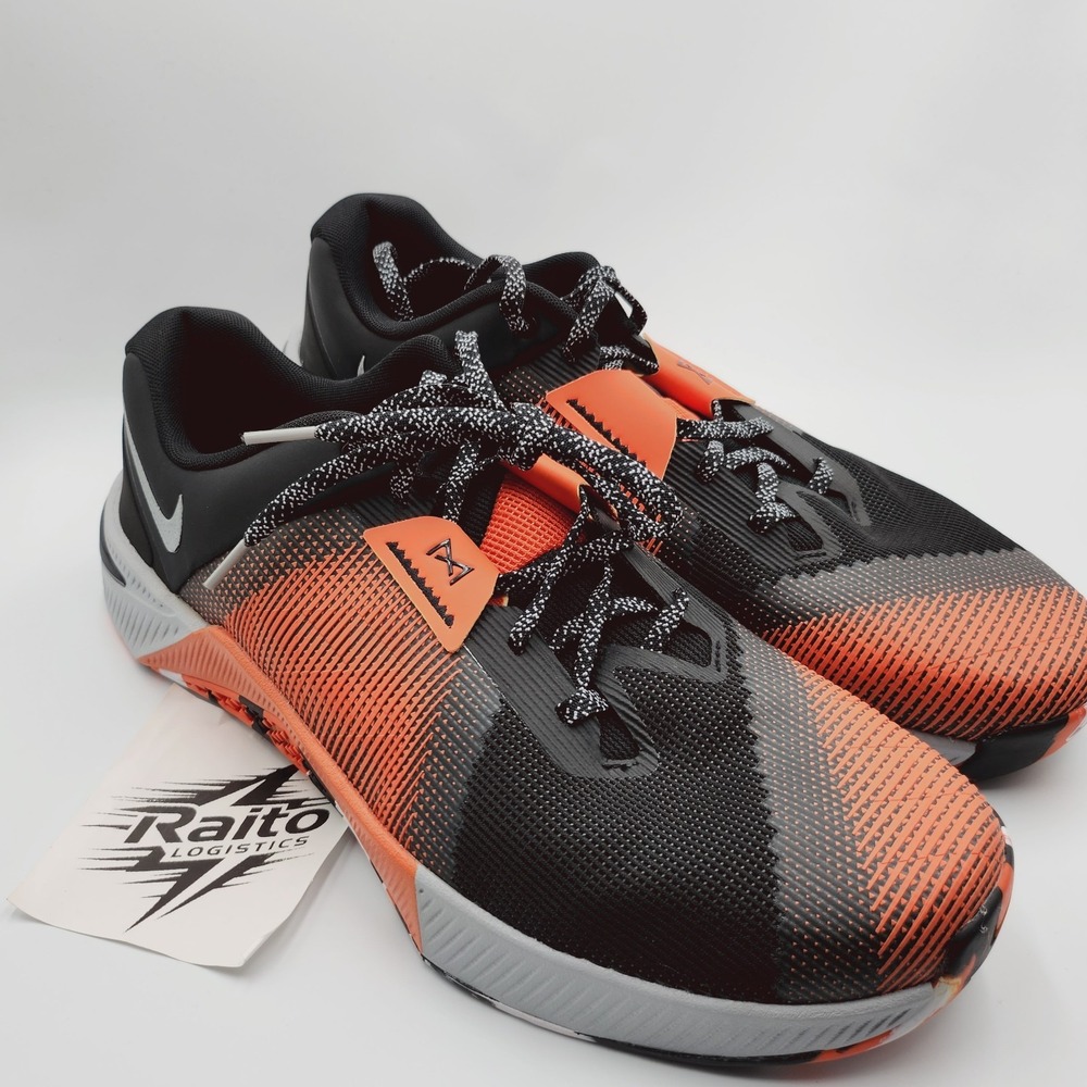 Mens Size 12.5 Nike Training Shoes Metcon 10 Black Safety Orange HJ1875-005